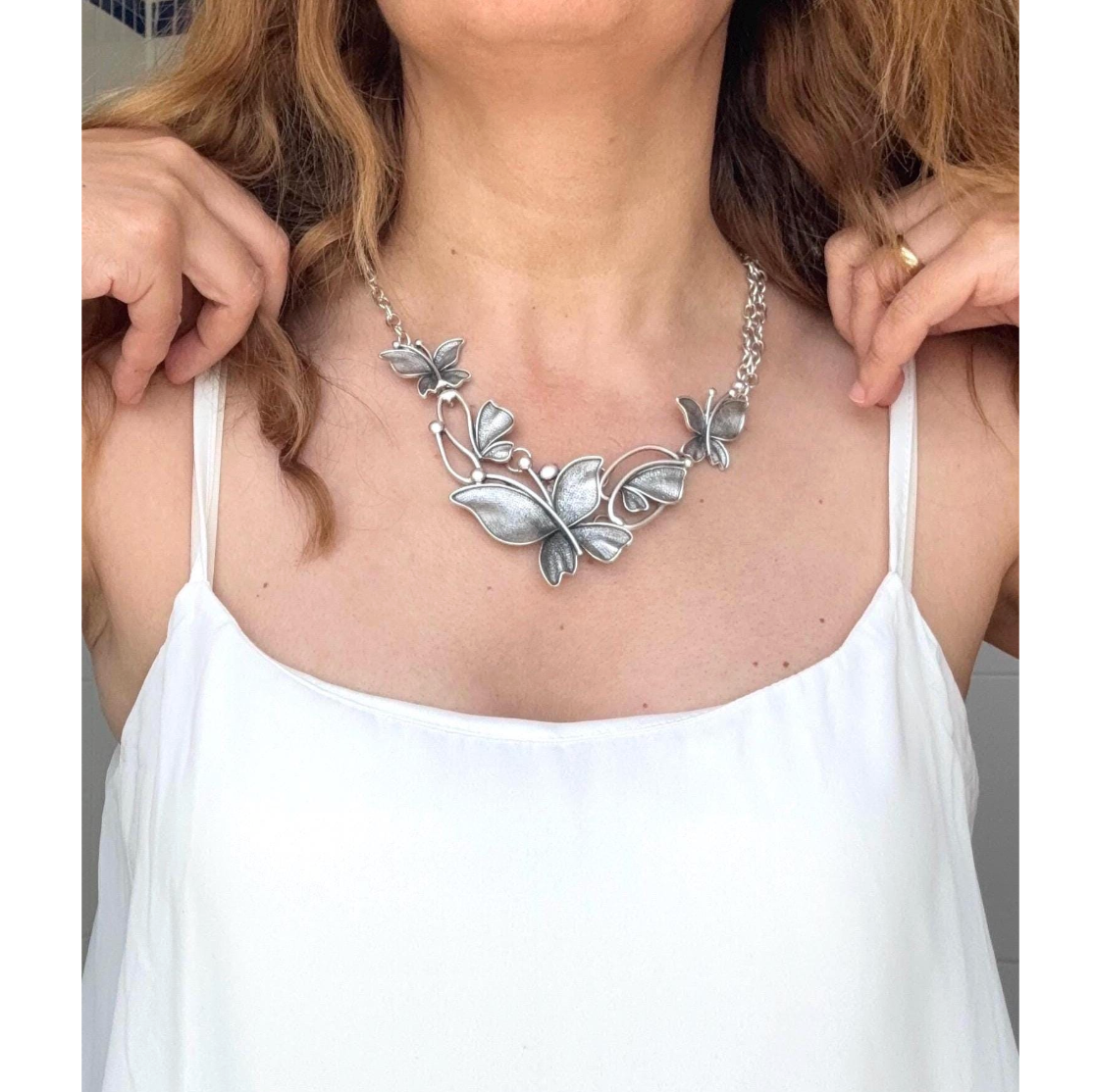 Silver Butterfly Necklace: Statement Jewellery, Nature Inspired, Schmetterling Collier, Papillon Bijou