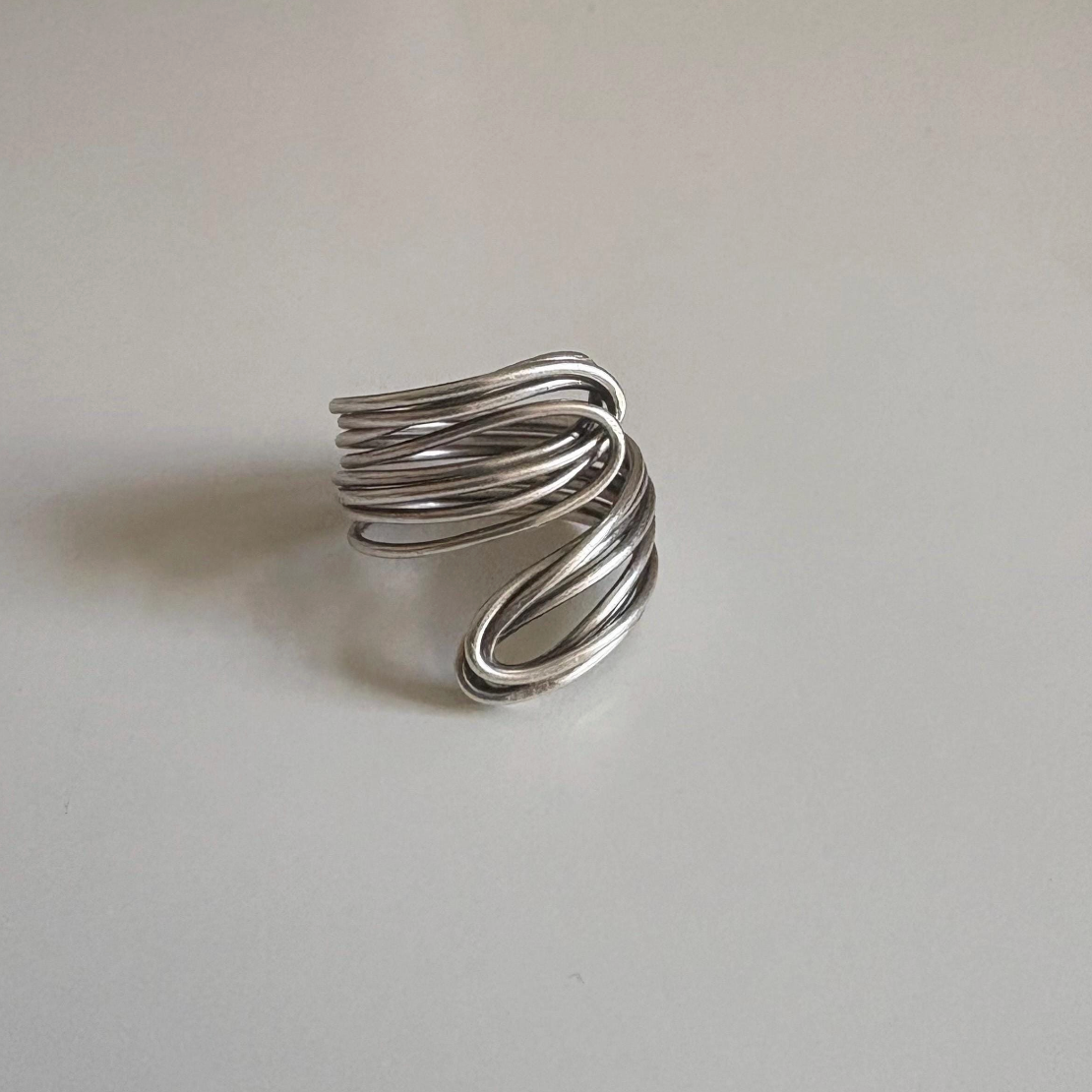 Adjustable Silver Wrap Ring with Chunky Wire Design – Gift for Her