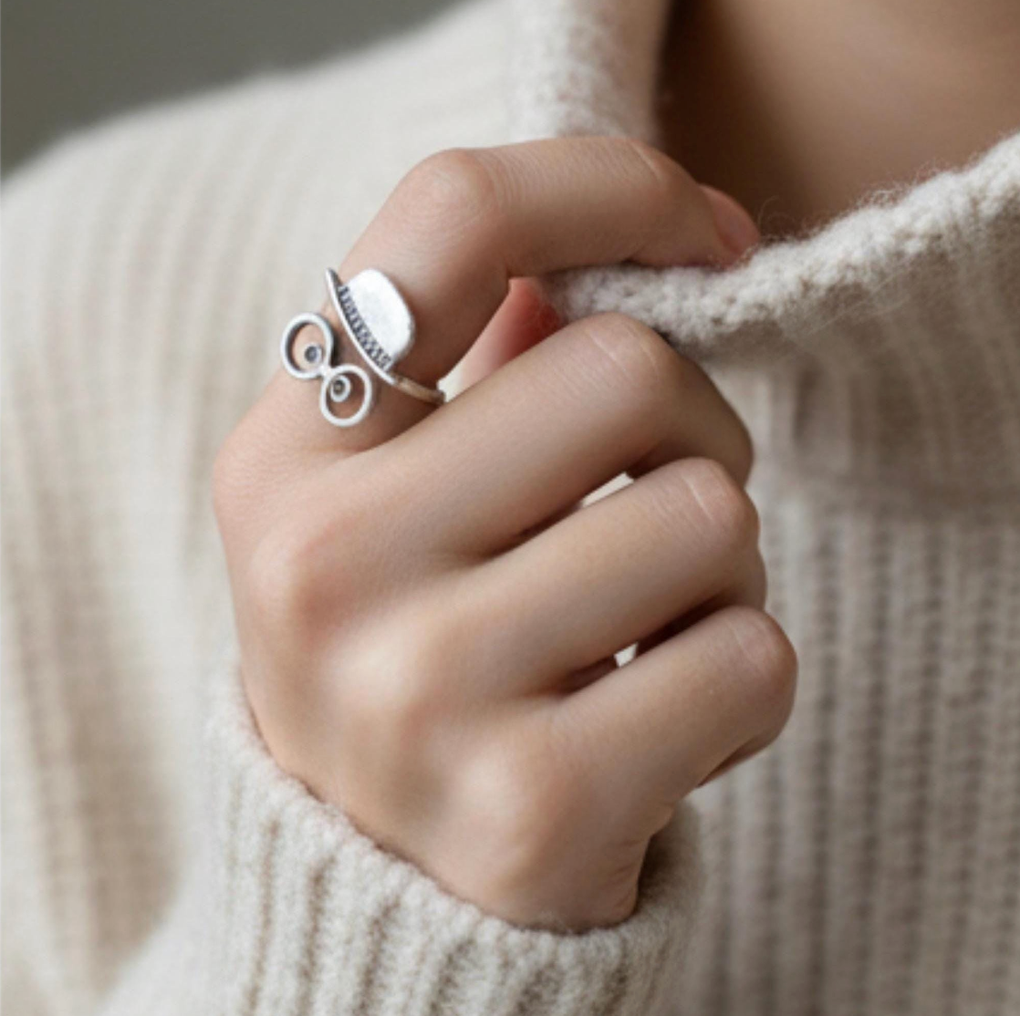 Handcrafted Abstract Silver Vintage Ring - Unique Modern Art Jewelry - Ring For Women
