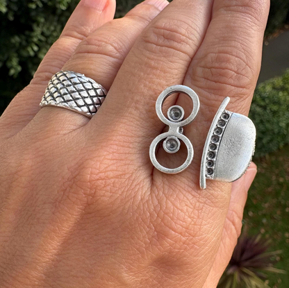 Handcrafted Abstract Silver Vintage Ring - Unique Modern Art Jewelry - Ring For Women