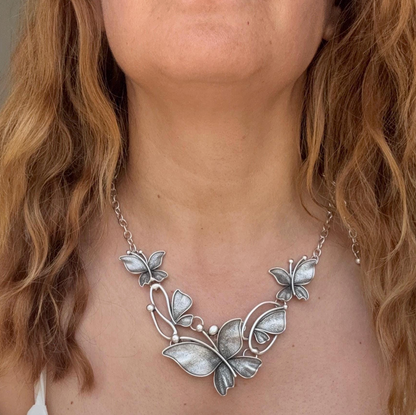Silver Butterfly Necklace: Statement Jewellery, Nature Inspired, Schmetterling Collier, Papillon Bijou