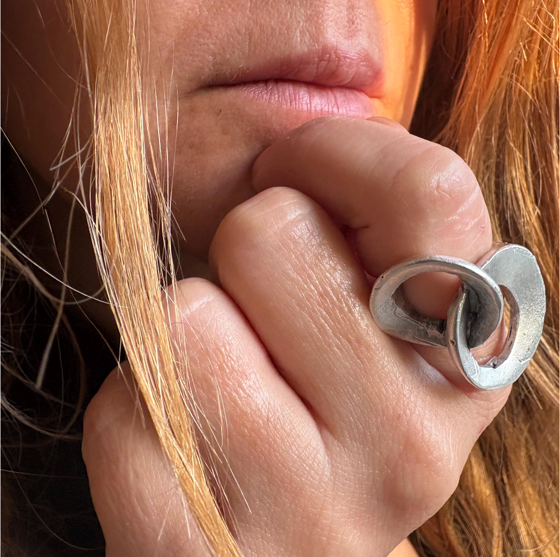Interlocking Loop Brass Ring – Modern Sculptural Minimalist Statement Ring