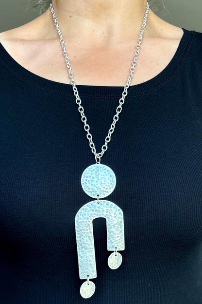 Hammered Silver Geometric Statement Vintage Necklace – Circle and Arch Pendant, Adjustable Chain